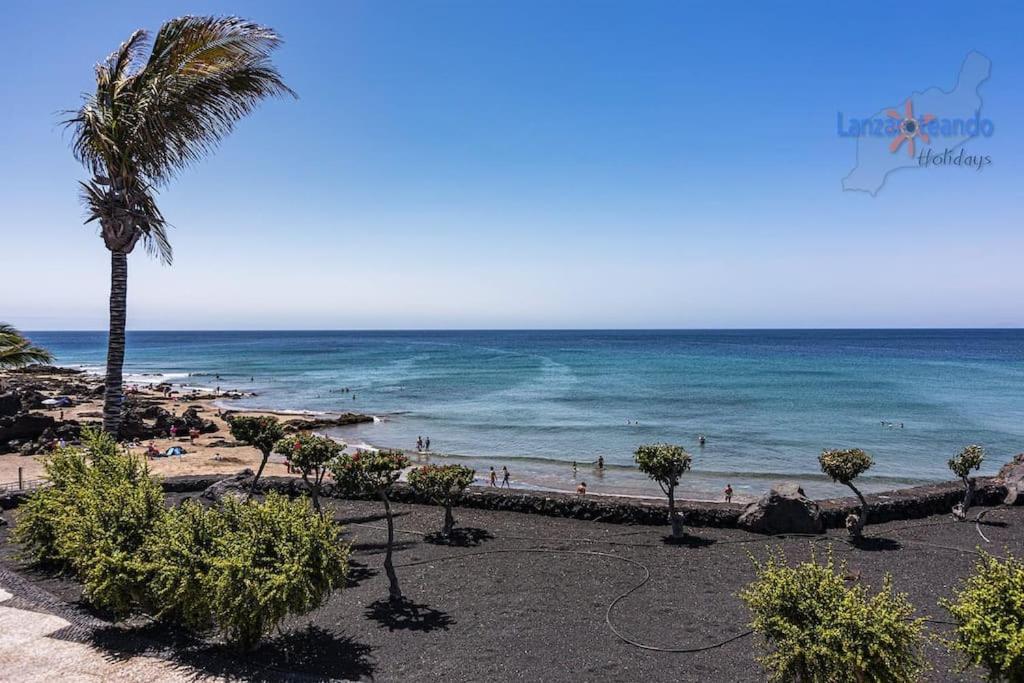 The Blue Cris-Tol Vv With Sea View Puerto del Carmen (Lanzarote) Exterior foto